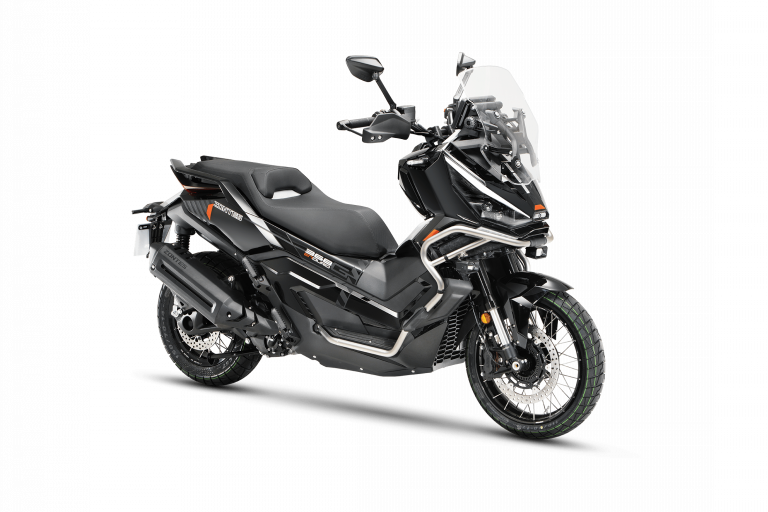 Car202509081713478569