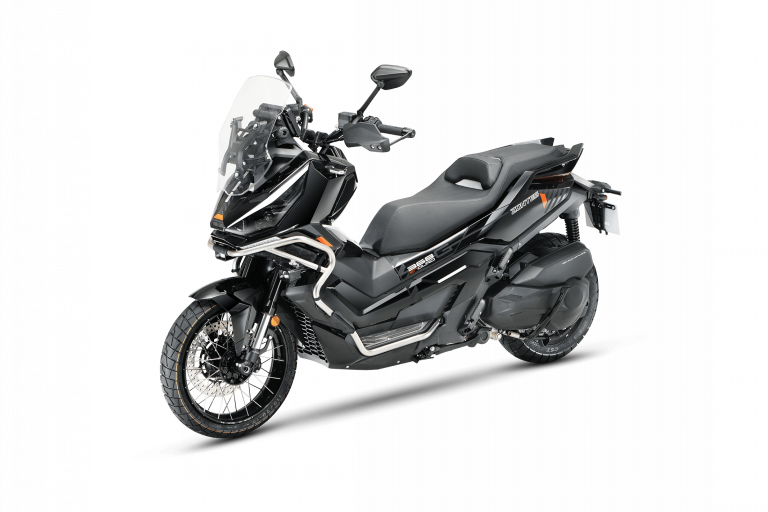 Car202509081713504350