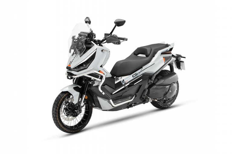 Car202509081716017631