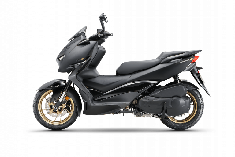 Car202510250820057009